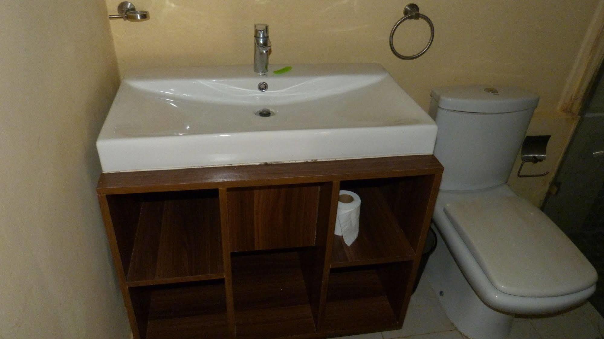 Le Cactus Guest House Baie-du-Tombeau Екстер'єр фото
